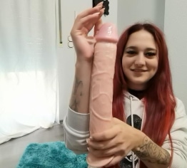 XXL Dildo abgeritten!!! War ich zu eng ????