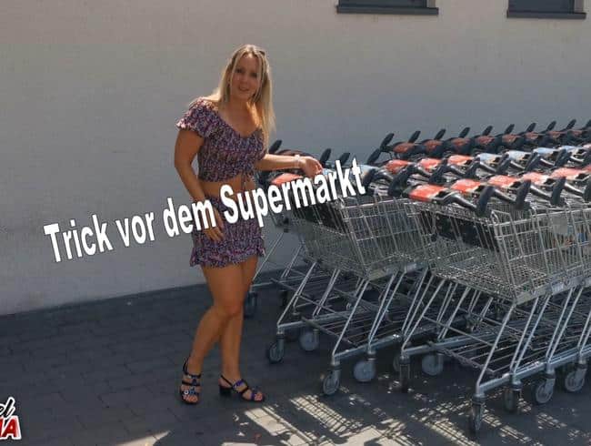 Ferfickter Schlampen Trick vor dem Supermarkt