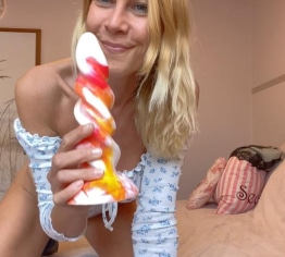 Krasses neues Sextoy bohrt mich auf !!