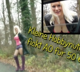 Kleine Hobbynutte fickt AO für 50€